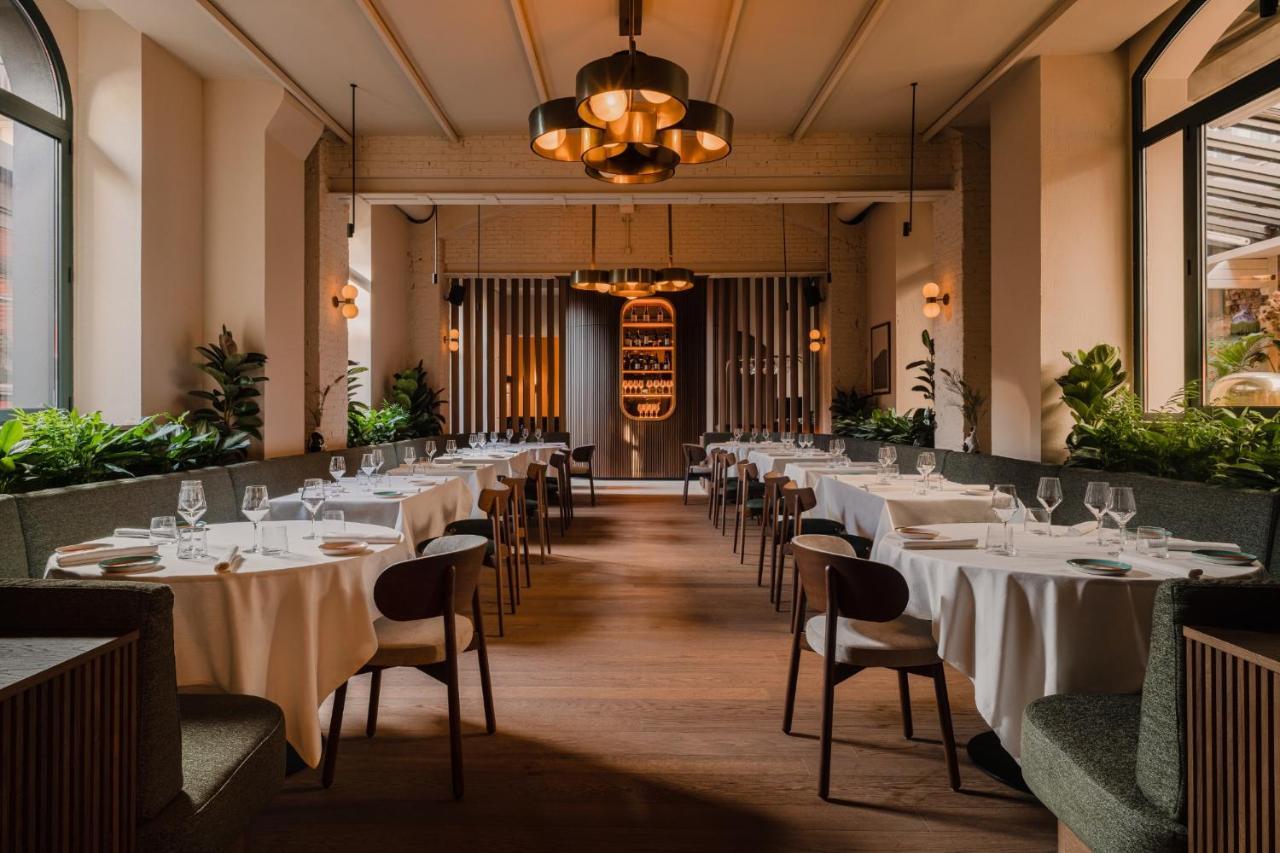 Hotel Aethos Milano Esterno foto